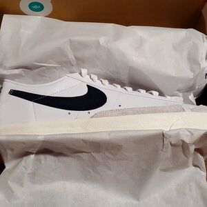 Nike Blazer Low Cut